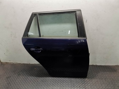 Двері правий задня vw golf vi kombi код лакофарбового покриття ld5q фото №1