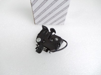 Alfa romeo giulia stelvio замок капот p usa датчик фото №1