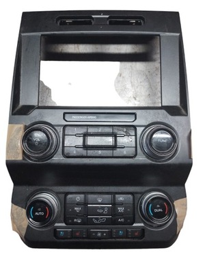 Панель радио кондиционера ford f150 2017-2020 фото №1