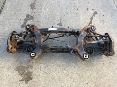 Балка задня mercedes klasa c w203 s203 cl203 фото №1