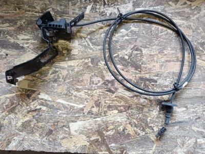 Cadillac cts ii трос тягa капот 2008-2014 фото №1