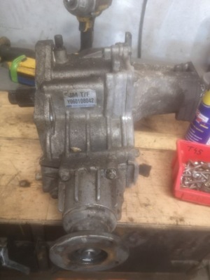Редуктор коробки kia sportage 2 ii 2.7 v6 автоматична коробка передач фото №1