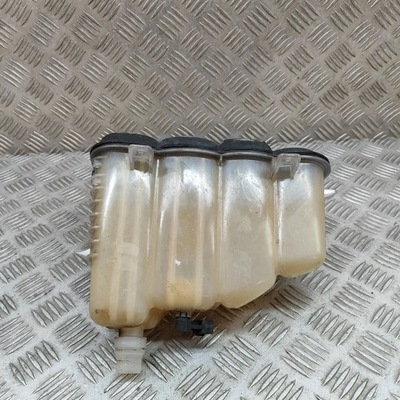 Land rover range rover velar 2018 бак расширительный охлаждающая жидкость фото №1