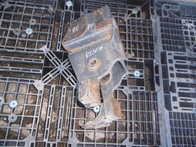 Кронштейн кронштейн рессора правый перед magnum dxi 5010574078 фото №1