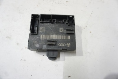 Модуль блок керування двері 8x0959793f volkswagen audi seat skoda фото №1