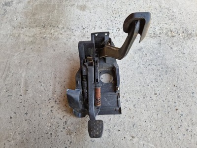 Педаль сцепления тормоза mercedes w203 a2032901401 фото №1