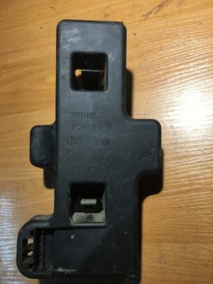 Вкладиш лампи ліва задня 37210751 fiat brava фото №1