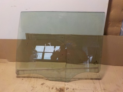 Skoda fabia iii 2017r 1.2b chatback стекло дверь левый задняя фото №1