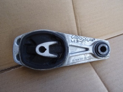 Opel crossland кронштейн подушка 967300578 фото №1