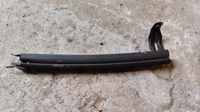 Renault arkana напрямна скло права передня фото №1