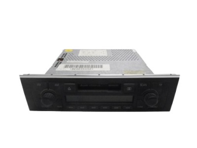 Радіо audi a4 b6 оригінальний номер 8e0035152q фото №1