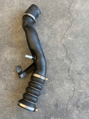 Ferrari f8 tributo ліва труба інтеркулер 200566 фото №1