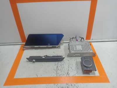 Bmw 1 f40 радіо навігація 5b369d5 фото №1