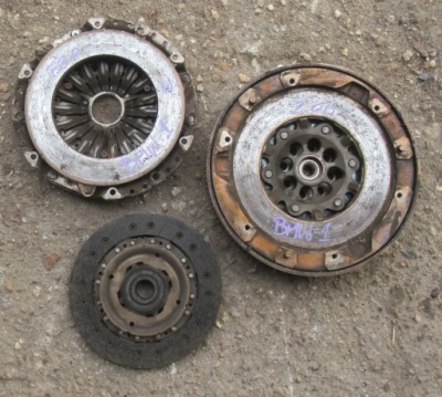 Bmw f20 11r 2.0d колесо двухмассовый сцепление 7616014 фото №1