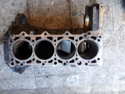 R6010112901 блок двигуна vito sprinter 2.3 фото №1