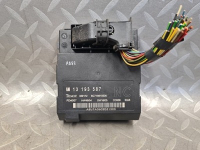 13193587 модуль блок керування комфорту opel vectra c фото №1