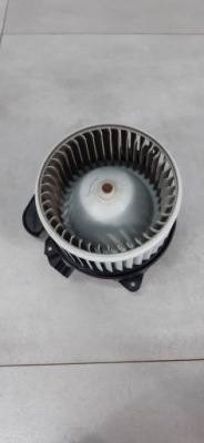 Opel corsa e вентилятор повітродувка 164230100 фото №1