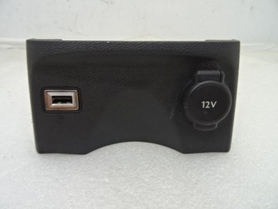 Citroen ds3 crossback защита заглушка разъём usb 12v 9822293280 фото №1