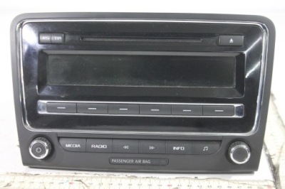 Радио cd заводской 3t0035161j superb ii lift 13- фото №1