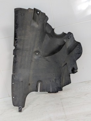 Mercedes-benz оригінальний номер a9066841877 підкрилок фото №1