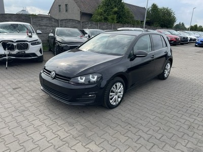 Volkswagen Golf Comfortline 150KM