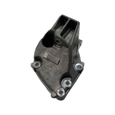 Кронштейн двигуна panamera 970 4s 4.8 94811521222 фото №1