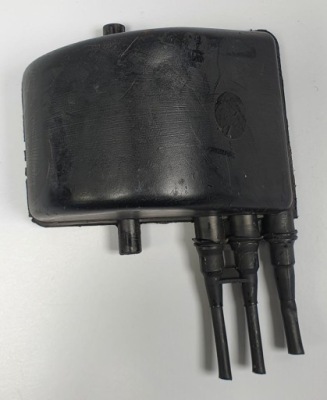 Відповітрювач бака пального mercedes w115 w114 фото №1