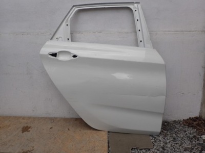 Двері праве задні задня bmw 2 ii f45 active tourer фото №1