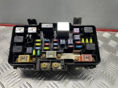 Коробка предохранителей s5a-p1 honda civic vii lift 1,4i фото №1
