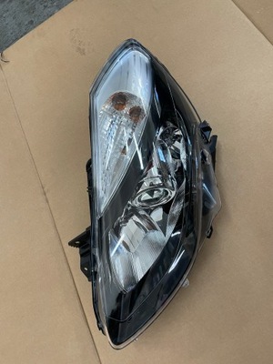 Лампа перед clio iii nowa фото №1