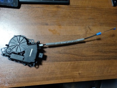 Idealny доводчик крышки range rover l494 1 фото №1