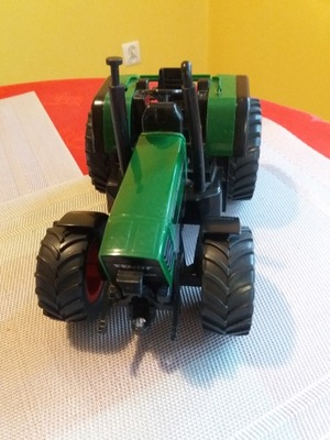 SIKU TRAKTOR FENDT FAVORIT 926