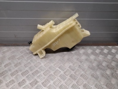 Tesla model s 600733900b бачки расширительный фото №1