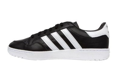 BUTY ADIDAS TEAM COURT EF6048 r. FR 39 i 1/3