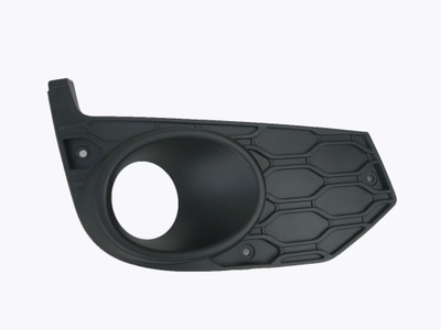 Решітка права бампера перед iveco daily 14-18 aso фото №1