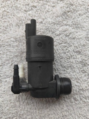 Помпа омивача citroen c3 643475 фото №1