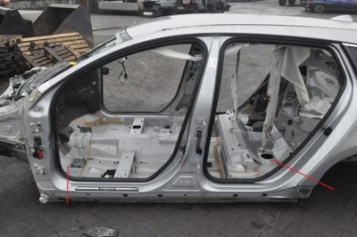 Volvo s60 ii v60 блок двигуна поріг лівий czytaj опис фото №1