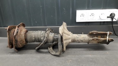 Амортизатор правый перед kia carnival 2,9 crdi фото №1