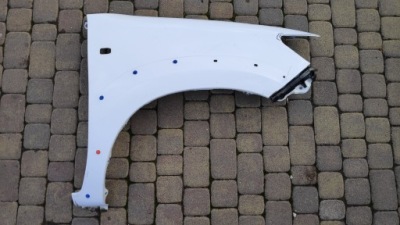 Toyota hilux 12- крыло передний перед правый фото №1