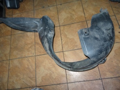 Peugeot 308 підкрилок правий задня 9681442680 фото №1