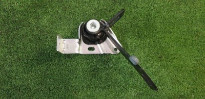 Mini cooper f55 защёлка кронштейн кронштейн сиденье 7317711 фото №1