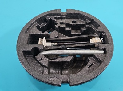 Домкрат подъемник автомобильный трапециевидный skoda rapid фото №1