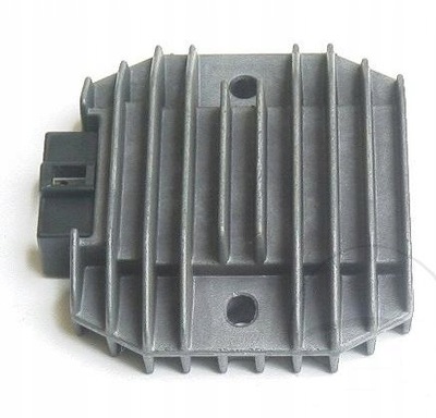 RÉGULATEUR TENSION YAMAHA R1 
