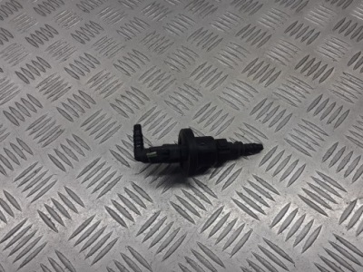 Клапан вакуумa renault scenic ii 2.0 16v 8200024427 фото №1