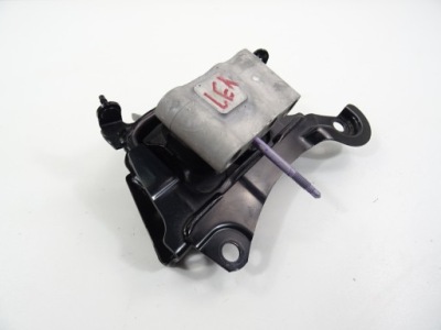 Lexus ux 250h 2.0 гібрид кронштейн кронштейн двигуна фото №1