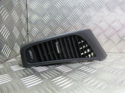 Audi r8 420 решітка обдув ліва бічна 423820901 фото №1