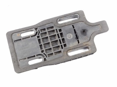 MERCEDES W215 W220 SOPORTES DE PARAGOLPES DERECHA PARTE TRASERA A2206101026  