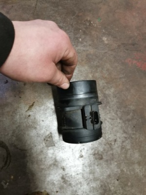 Расходомер vw passat b7 0281002956 2.0 140km фото №1