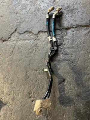 19 bmw e60 e61 2.0d m47 трубки дроти масляні 7800488 7800489 фото №1