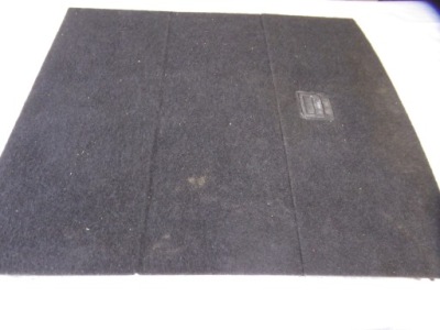 Коврик обшивка багажника задняя vw passat b6 kombi фото №1